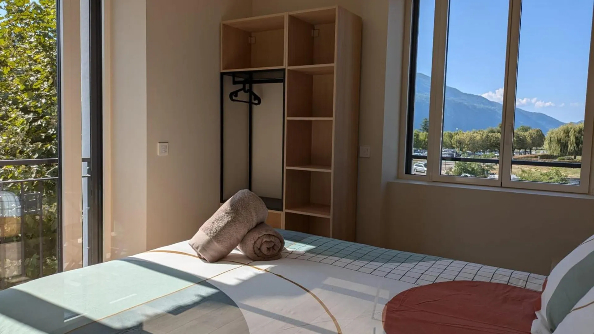 Apartment La Villa Du Petit Port - Appartements & Chambres Aix-les-Bains