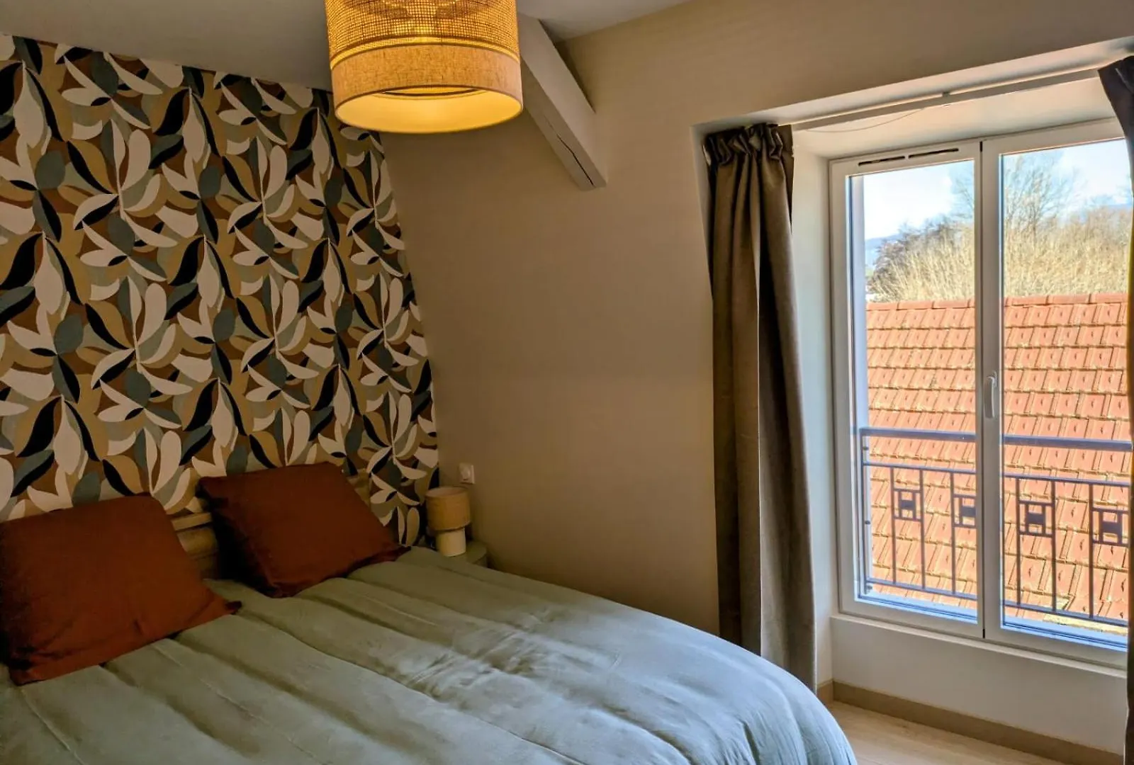 Apartment La Villa Du Petit Port - Appartements & Chambres Aix-les-Bains