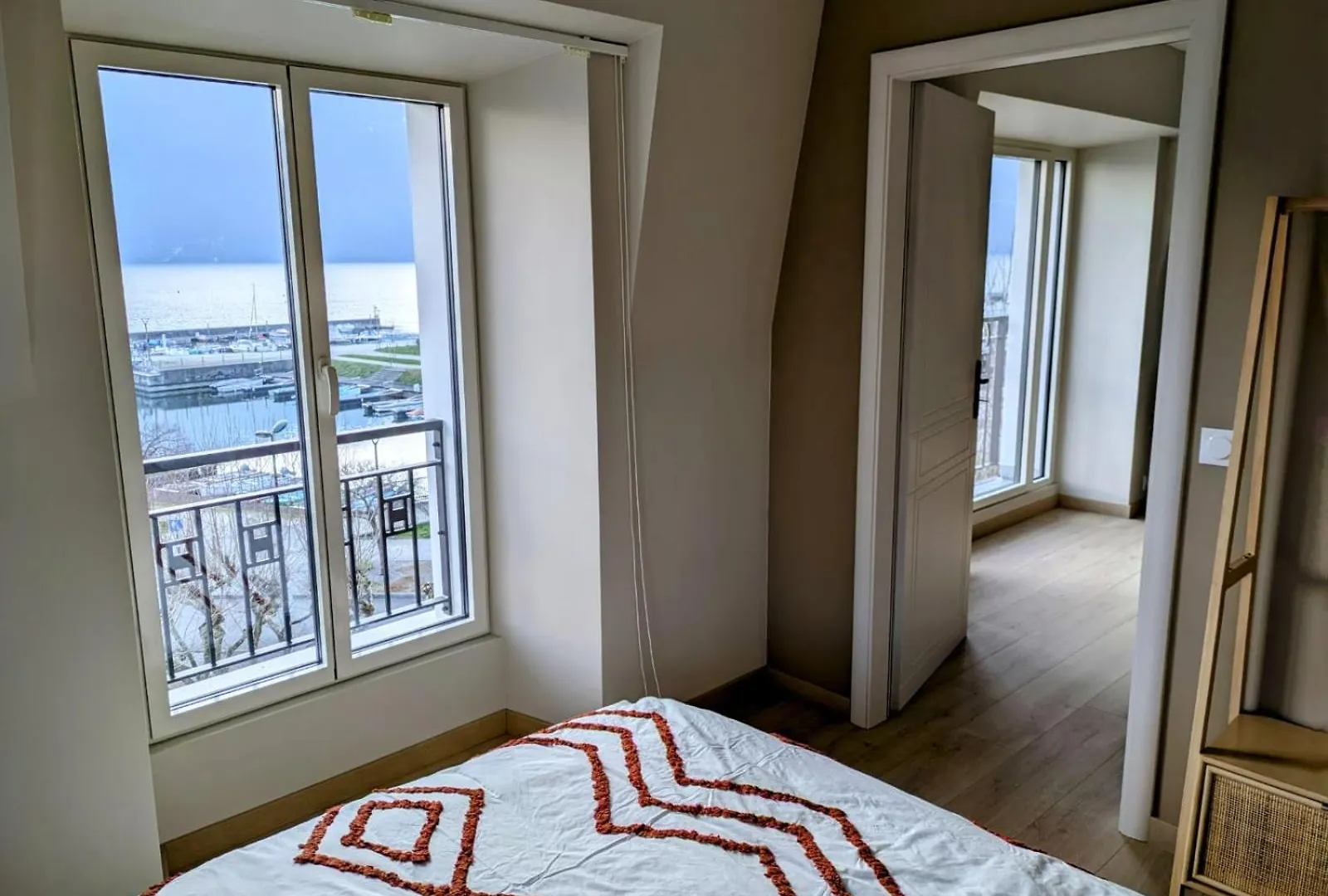 La Villa Du Petit Port - Appartements & Chambres Aix-les-Bains Apartment