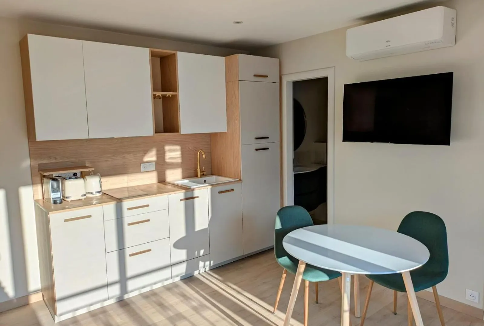Apartment La Villa Du Petit Port - Appartements & Chambres Aix-les-Bains