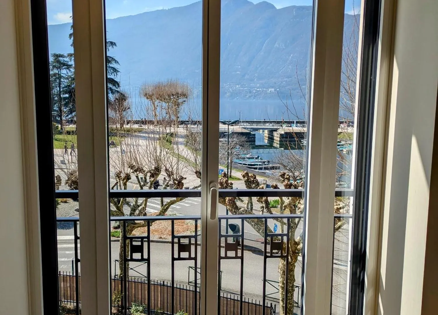 La Villa Du Petit Port - Appartements & Chambres Aix-les-Bains Apartment