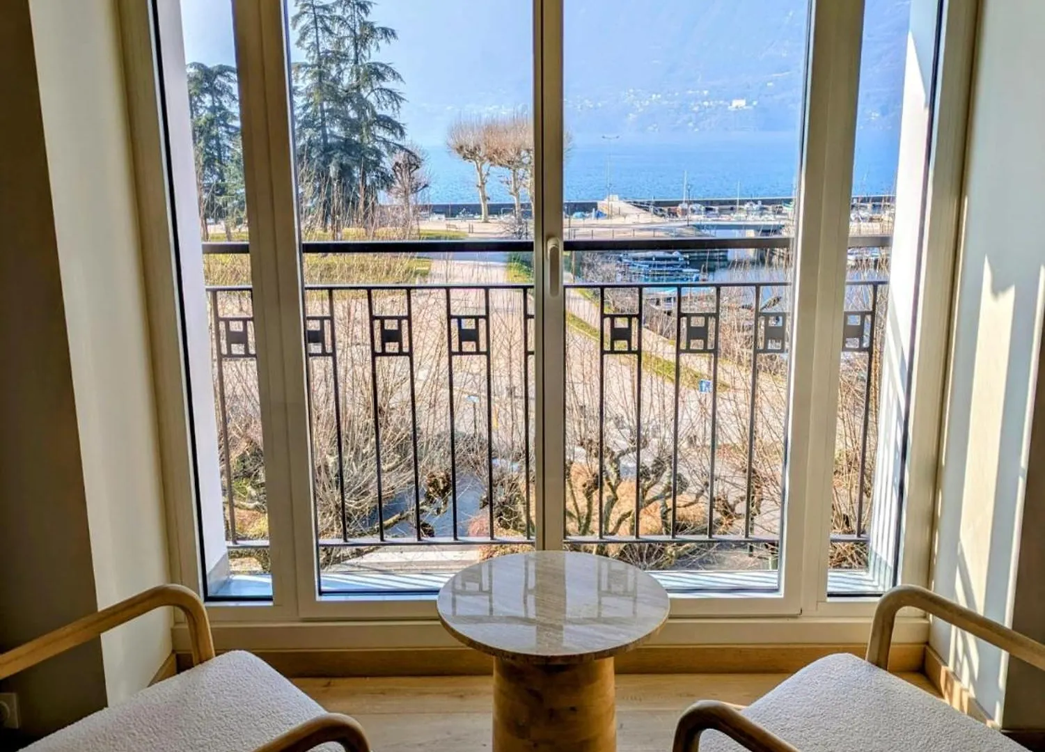Apartment La Villa Du Petit Port - Appartements & Chambres Aix-les-Bains France