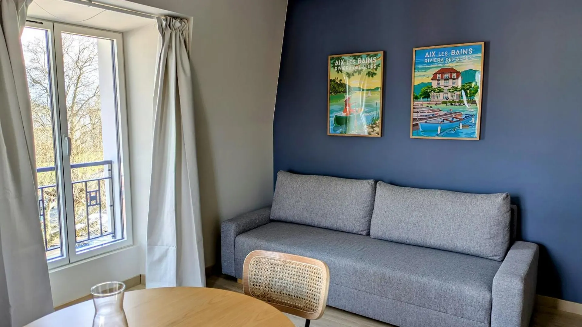 Apartment La Villa Du Petit Port - Appartements & Chambres Aix-les-Bains France